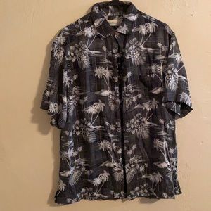 Hawaiian shirt